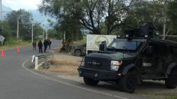 imagen 1 de Nota Roja || Fuerte enfrentamiento a balazos en Ameca deja cinco muertos y un jefe de plaza detenido