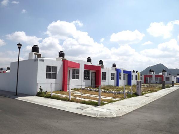 Infonavit subastará 3 mil 200 viviendas 'abandonadas' en cinco estados de  la República - El Sol de Nayarit