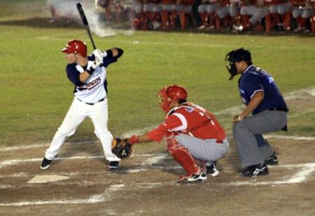 Broncos de Tecuala corta racha ganadora de los Diablos Rojos de Tepic